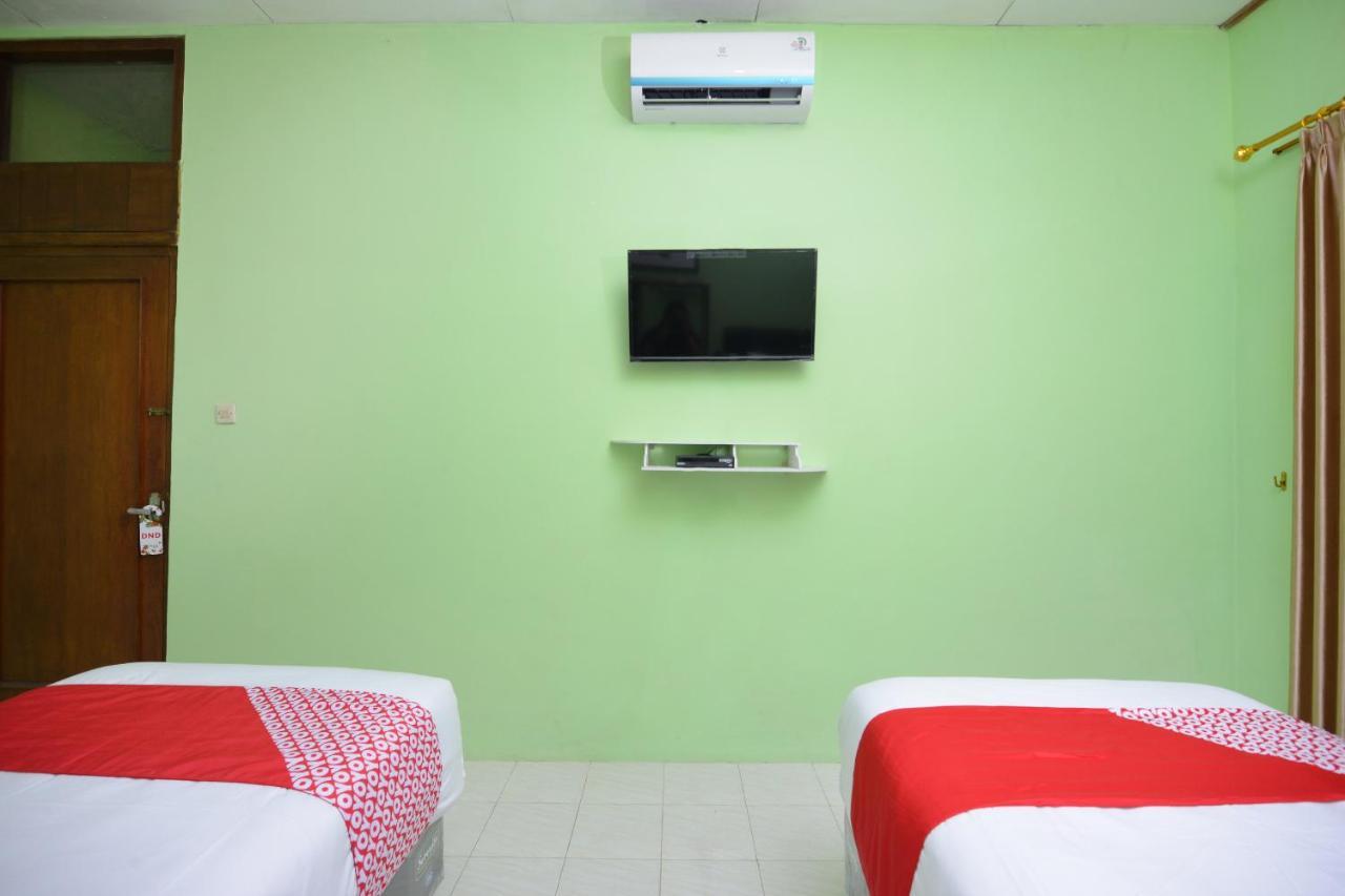 Super Oyo 1046 Omah Pathok Hotel Jogjacarta Exterior foto